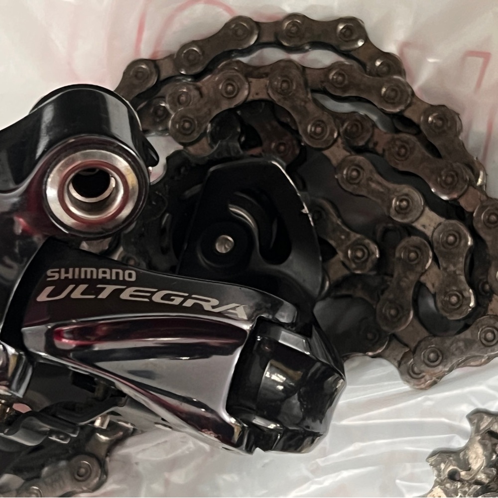Shimano Ultegra Short Cage Di2 (1st gen) Derailleur and Chain